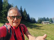 63 Bella la mia prima volta al Rifugio Alpe Cantedoldo (1500 m)